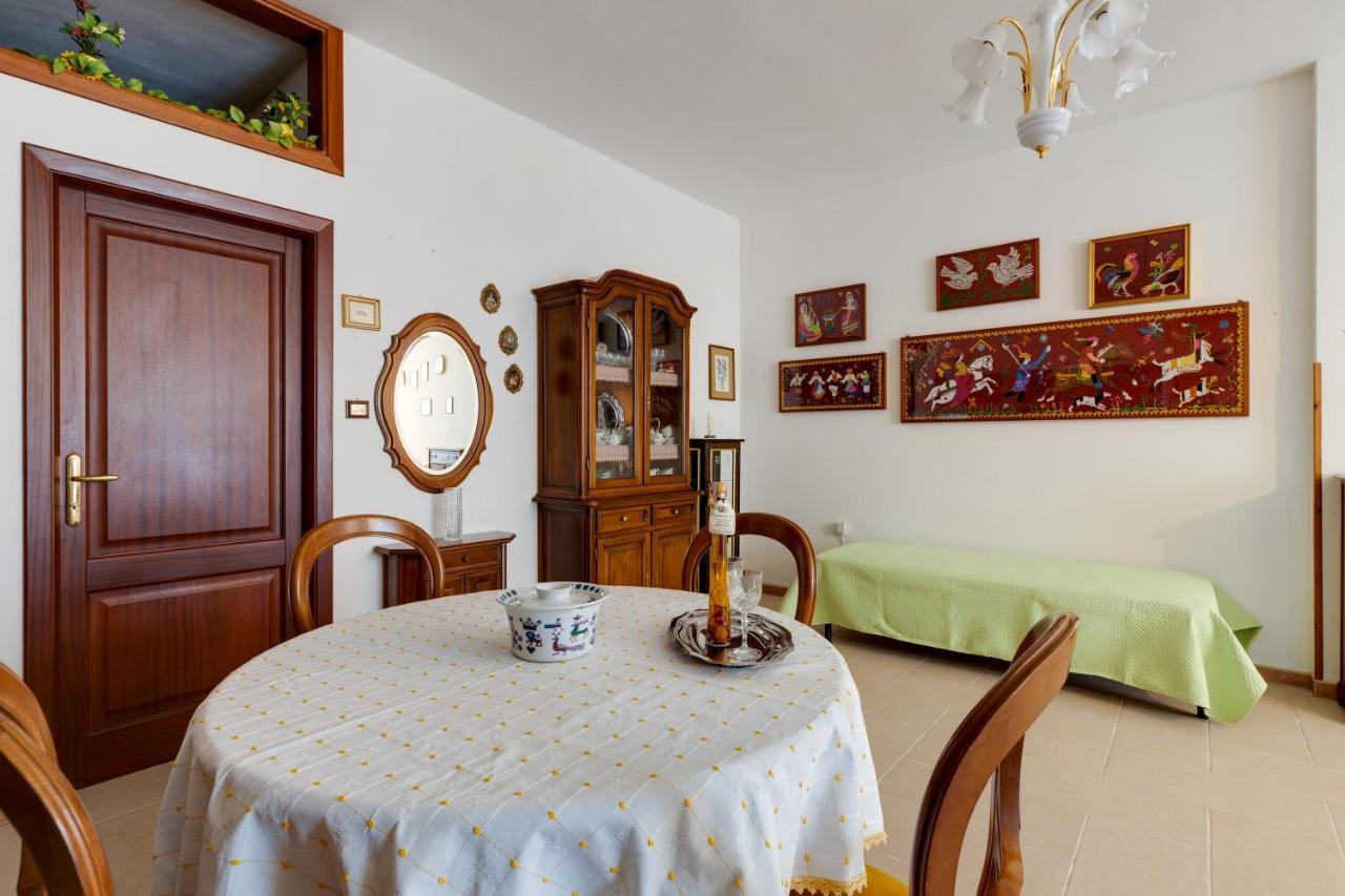 Casa Vacanze Maria Bosa Exterior photo